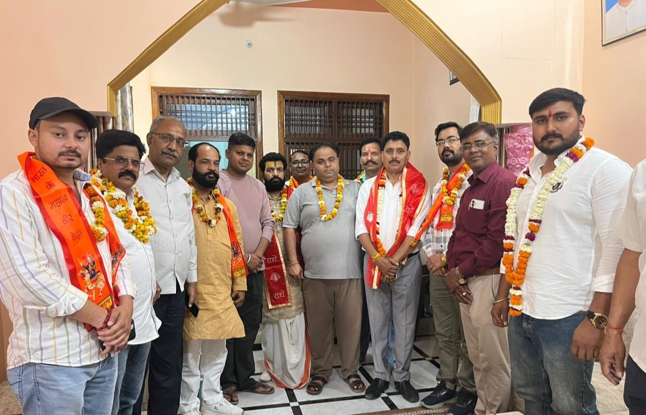 संस्कार सिटी में अखिल भारतीय क्षत्रिय महासभा द्वारा मेला पदाधिकारियों का भव्य स्वागत