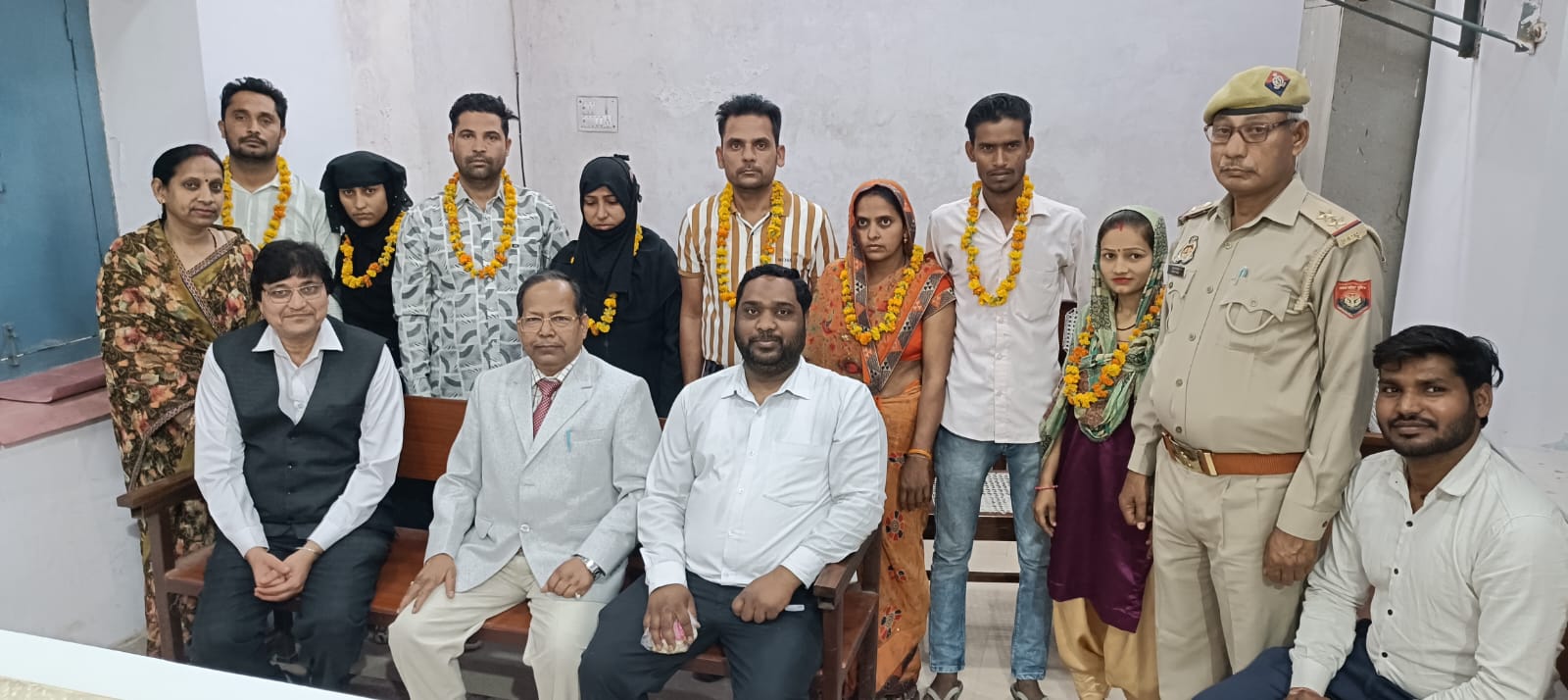 लोक अदालत में विभिन्न प्रकृति के कुल 70970 वादों का निस्तारण, परिवार न्यायालय के प्रयास से 09 जोडे़ साथ-साथ राजी खुशी से अपने घर गये