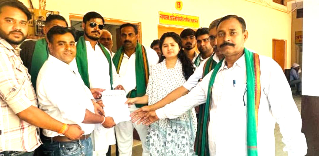 भारतीय किसान यूनियन (भानू) के पदाधिकारीयो ने नायब तहसीलदार को सुनाया ज्ञापन, गौ-वंश को संवैधानिक सुरक्षा देने की मांग