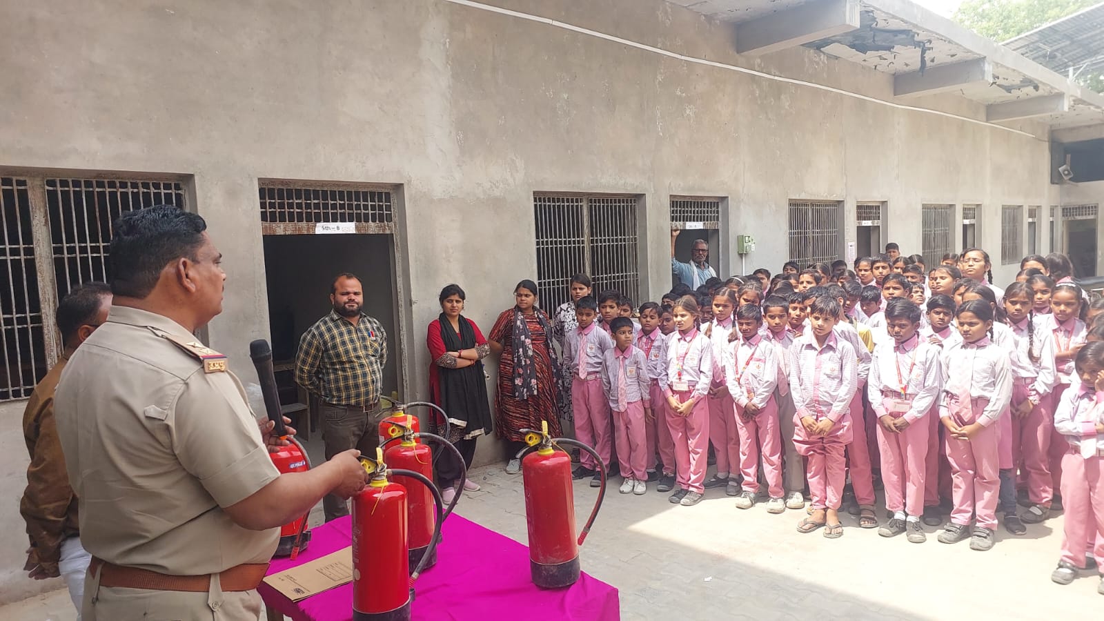 आग लगने पर घबरानेके बजाय सूझबूझ से लें काम, अग्निशमन विशेषज्ञों ने आपात स्थिति में बचाव और राहत कार्यों की दी जानकारी