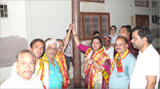 वार्ड संख्या 29 में नवीन स्ट्रीट लाइटों का लोकार्पण, नगर में बेहतर प्रकाश व्यवस्था की दिशा में महत्वपूर्ण कदम