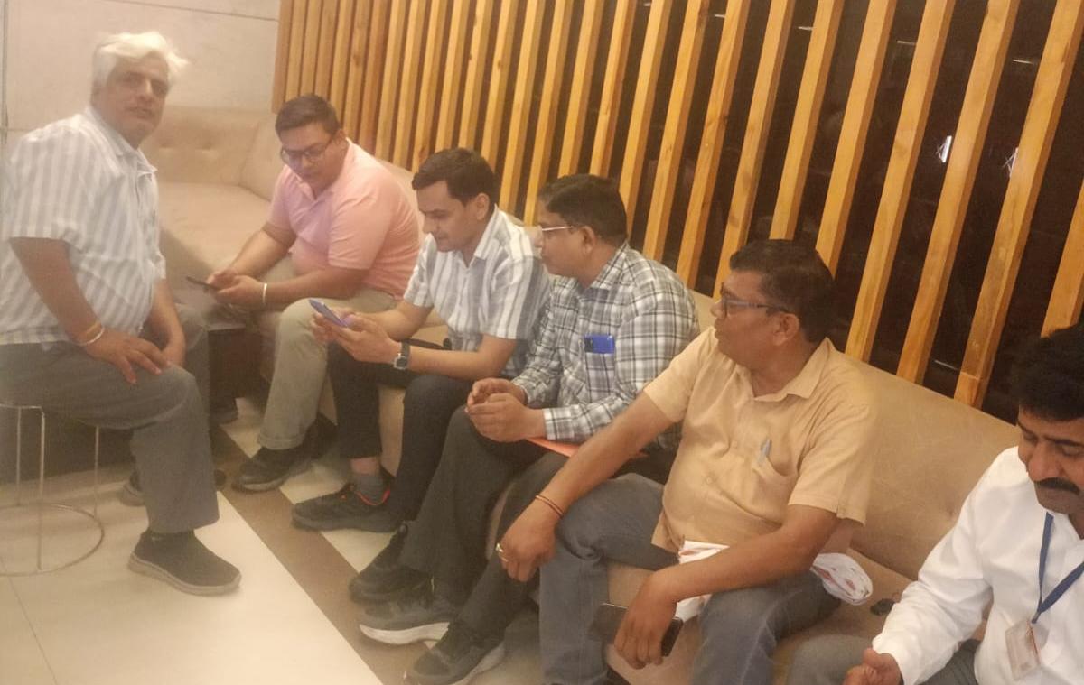 स्व -गणना के लिए शिविर का आयोजन ,फेडरेशन ऑफ ऑल इंडिया व्यापार मंडल के जिला अध्यक्ष ने की स्व -गणना