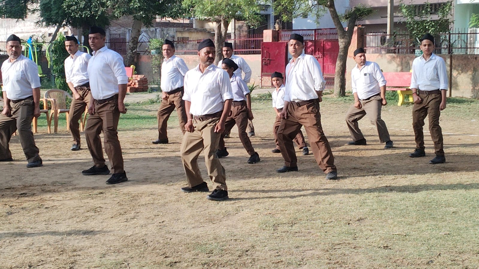 पंच परिवर्तन से आयेगा समाज में सकारात्मक परिवर्तन :डॉ पीपी सिंह , शिवाजी शाखा ने मनाया वार्षिकोत्सव