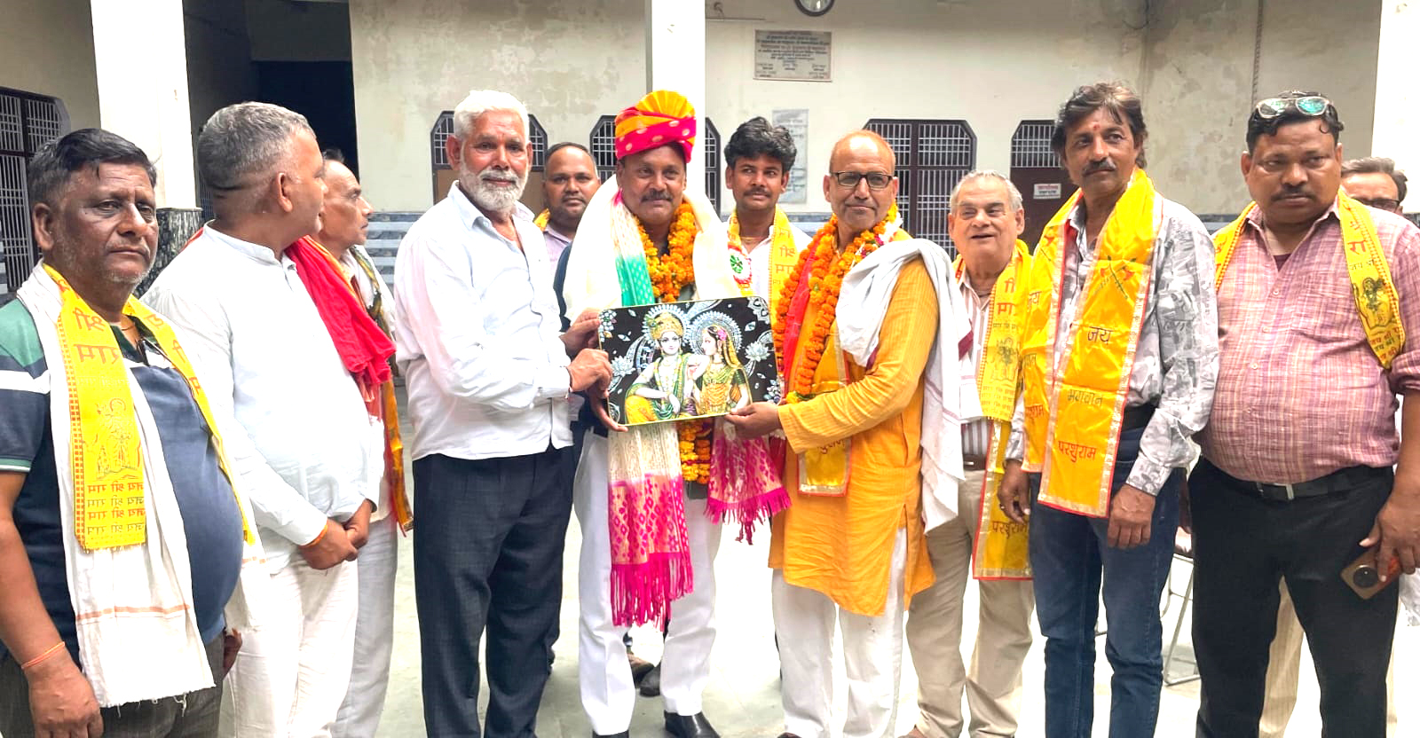 टेंट, लाईट व्यापारी एसोसिएशन ने प्रदेश उपाध्यक्ष बने अवधेश पंडा,व्यापारियों में हर्ष