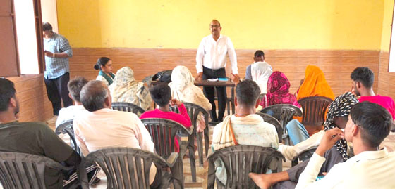 केंद्र सरकार के 12 वर्ष पूर्ण होने पर विकासखंड मुरसान की ग्राम पंचायतों में जनकल्याण एवं जनजागरूकता अभियान आयोजित