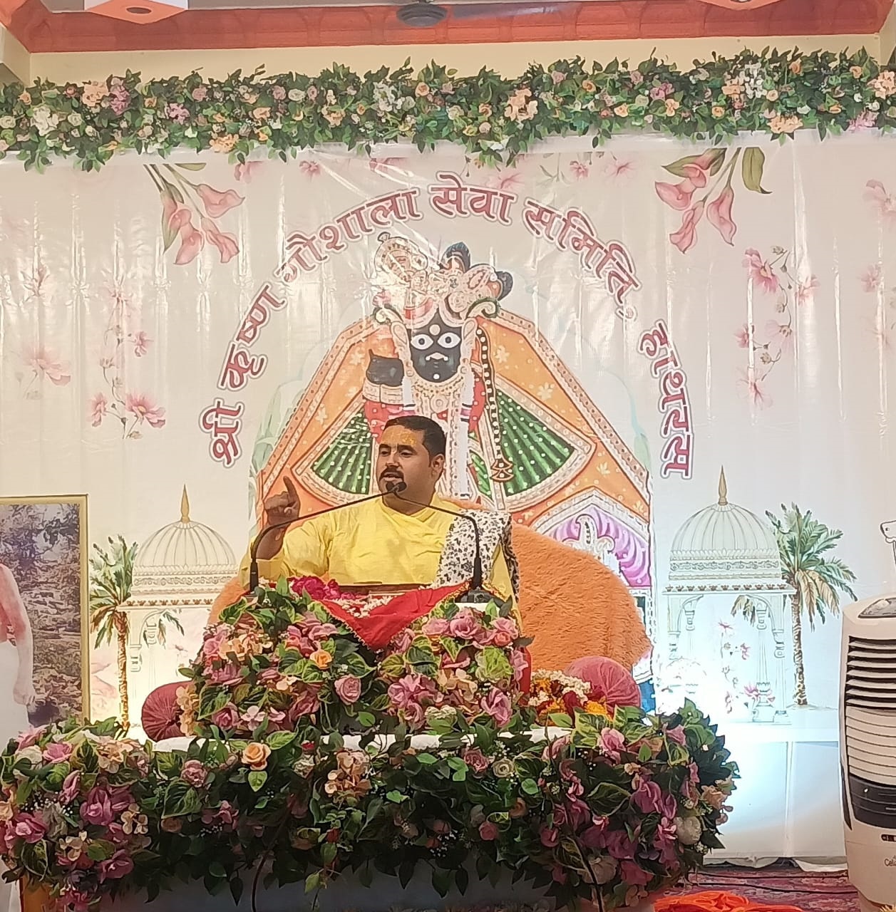 सन्तों की सेवा से खुलते हैं मुक्ति के द्वार – डॉ. गोपेश्वर महाराज ,श्री कृष्ण गौशाला परिसर में आयोजित श्रीमद्भागवत कथा तृतीय दिवस सत्संग की महिमा का वर्णन