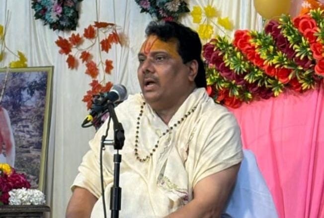 श्रीकृष्ण की बाल लीलाओं, गोवर्धन पूजा एवं छप्पन भोग महोत्सव ने श्रद्धालुओं को किया मंत्रमुग्ध