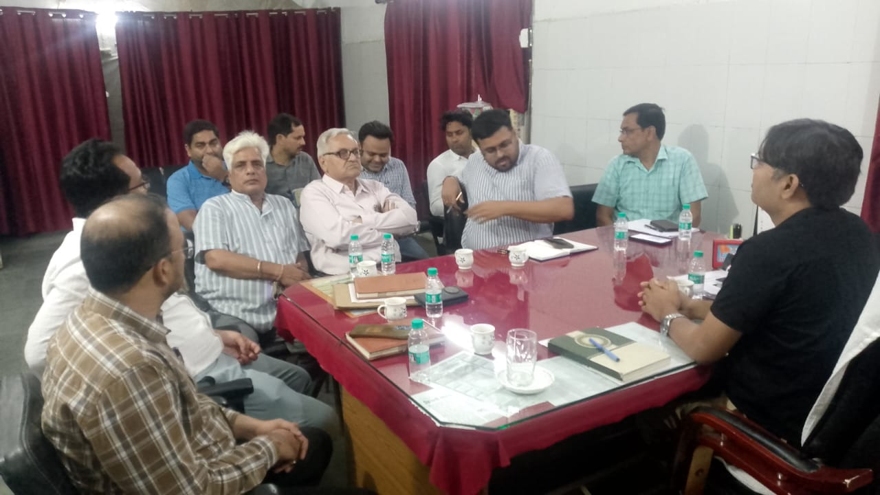 विद्युत समस्याओं को लेकर उद्योगपतियों-व्यापारियों की अधिकारियों संग समन्वय बैठक