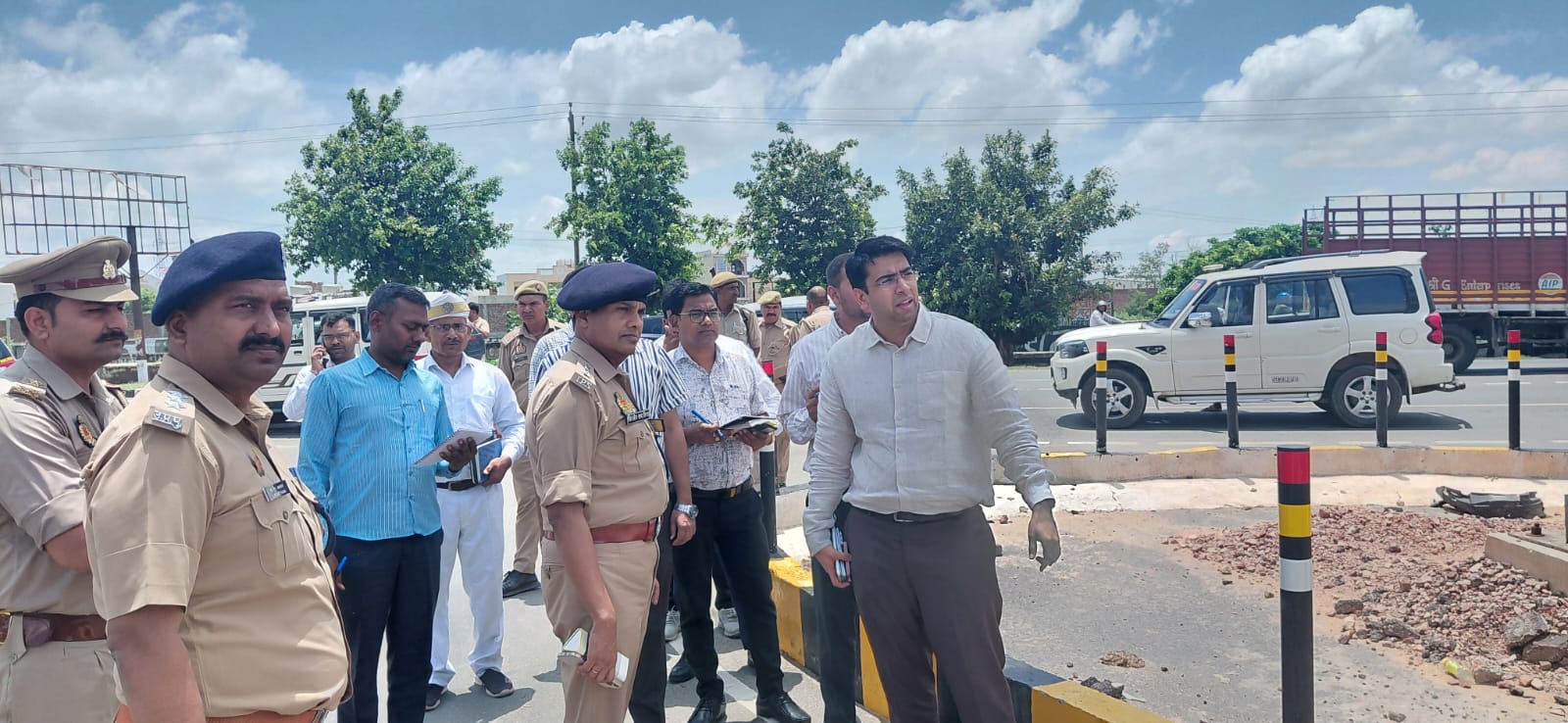 कांवड़ यात्रा की तैयारियों को लेकर जिलाधिकारी एवं पुलिस अधीक्षक ने किया स्थलीय निरीक्षण