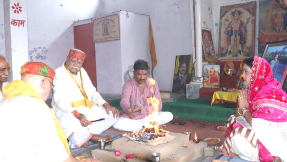 श्री वेद भगवान सनातन धर्म सभा के सानिध्य में विश्व शांति और आपसी सद्भावना के लिए हुआ श्री विष्णु यज्ञ