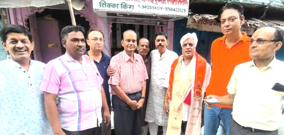 राजकीय मेला 115 वा श्री दाऊजी महाराज में आयोजित व्यापारी सम्मेलन के संयोजक सुरेश अग्रवाल का जगह-जगह भव्य स्वागत